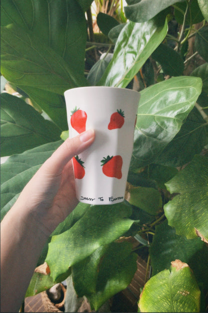 Porcelain FRUITY latte mug - Strawberry