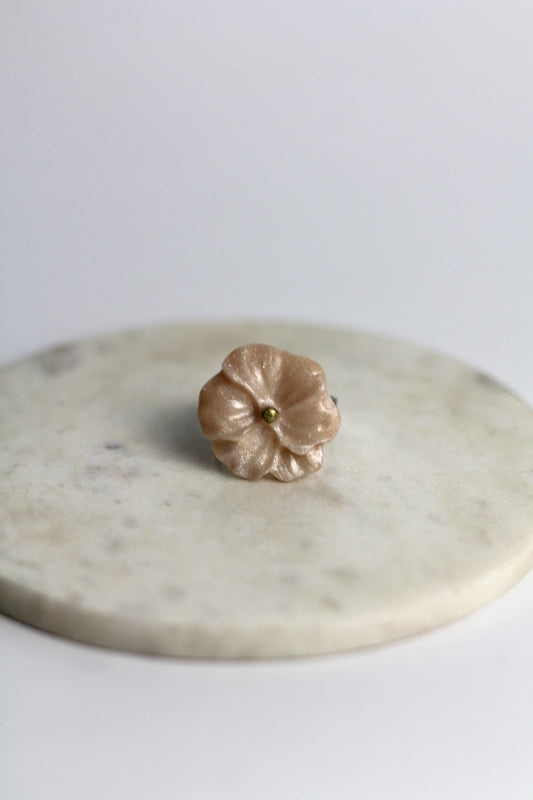 Flower Power ring - Poppy - White